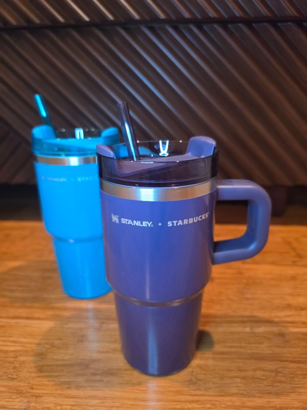 Stanley + Starbucks 2025 20 oz Tumblers - Plum Purple